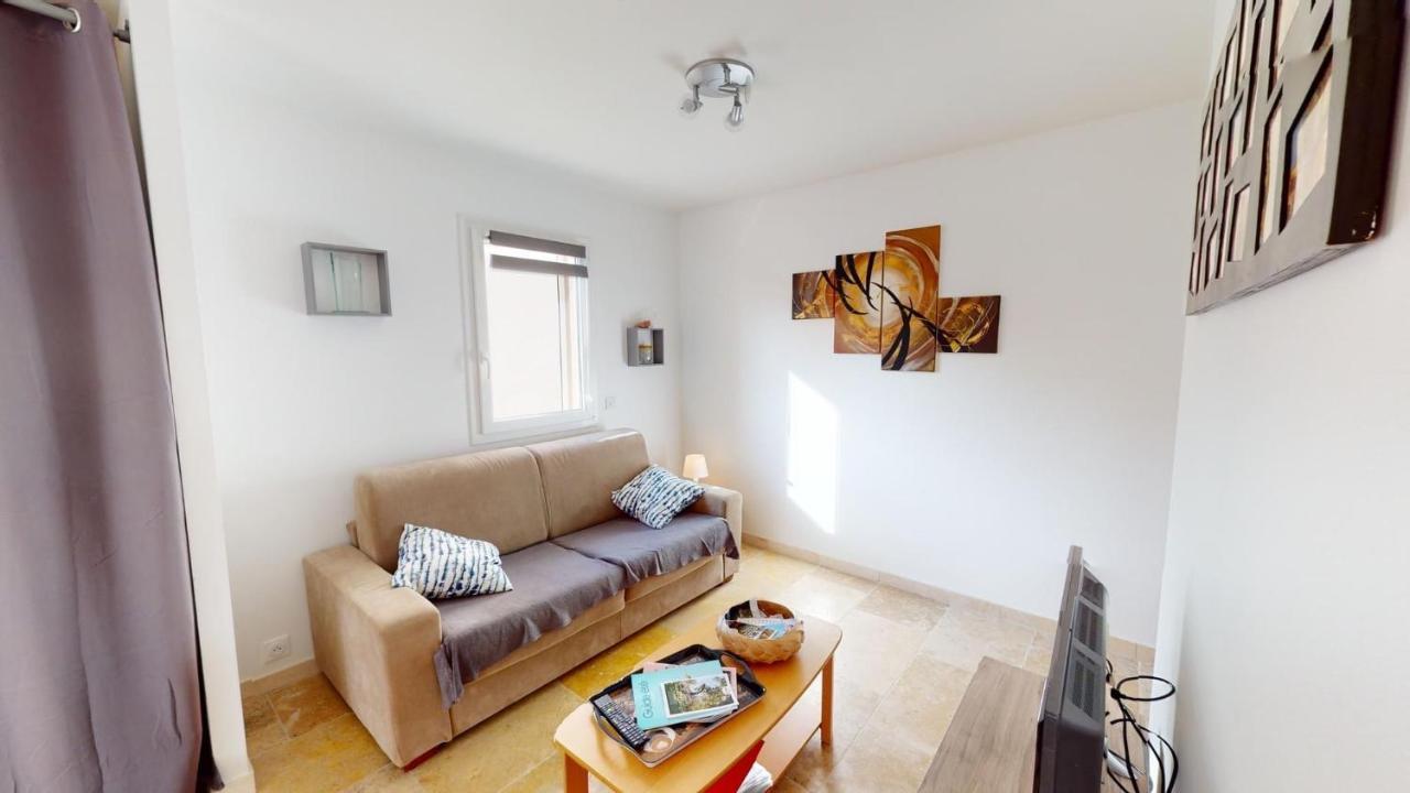 Lou Colibri Apartment Le Thoronet Bagian luar foto